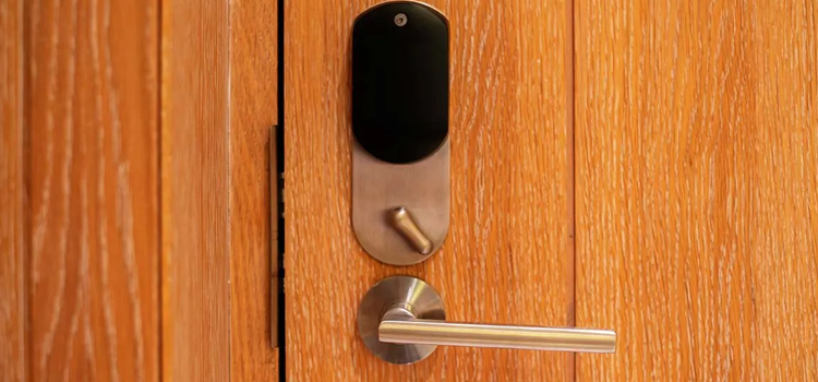 Automatic Locking Door Knob Narre Warren, Victoria