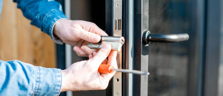 Commercial Locksmith Melbourne, VIC